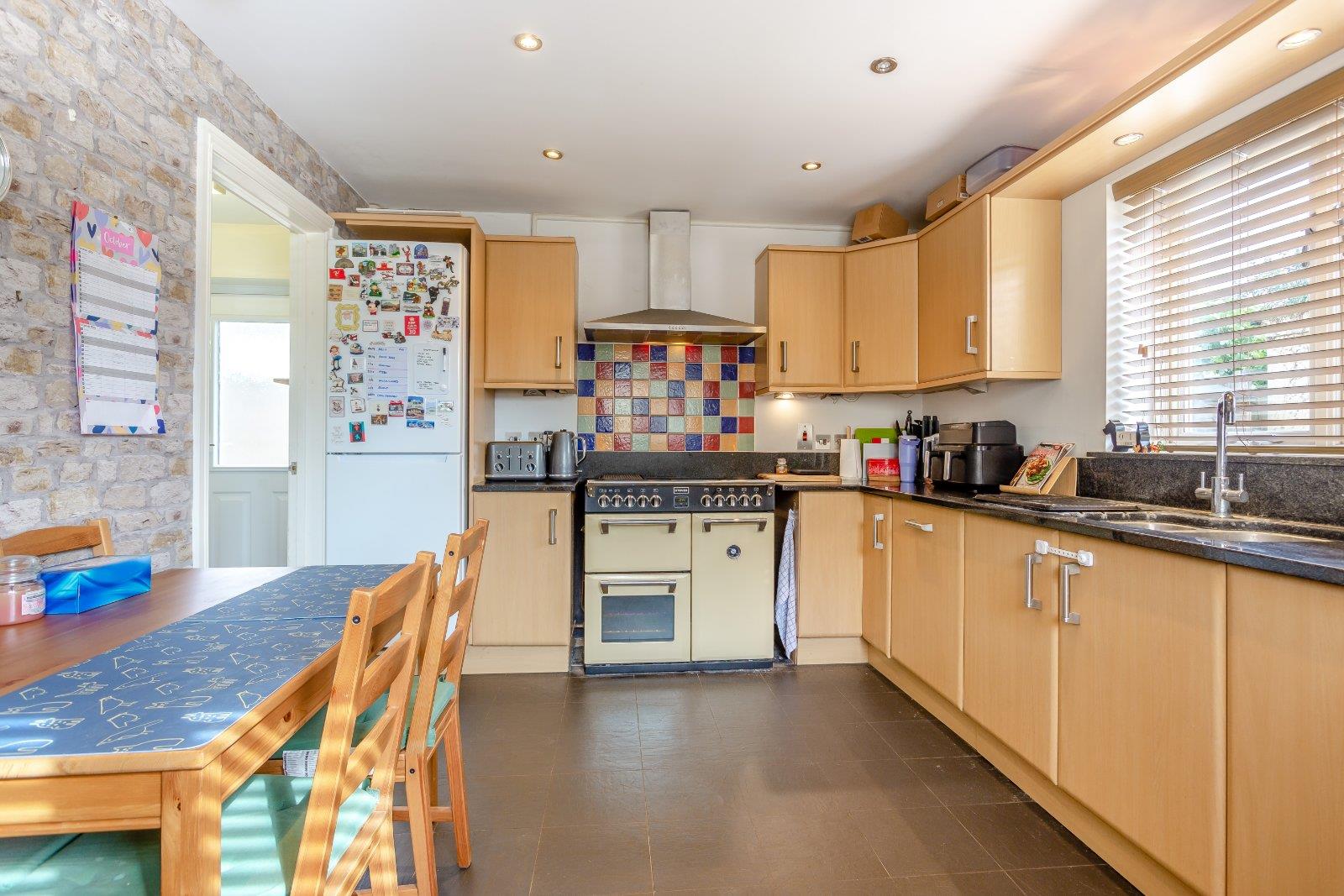 Property Image b5ab1250-012c-49e2-8e06-c8b7a9987ee3