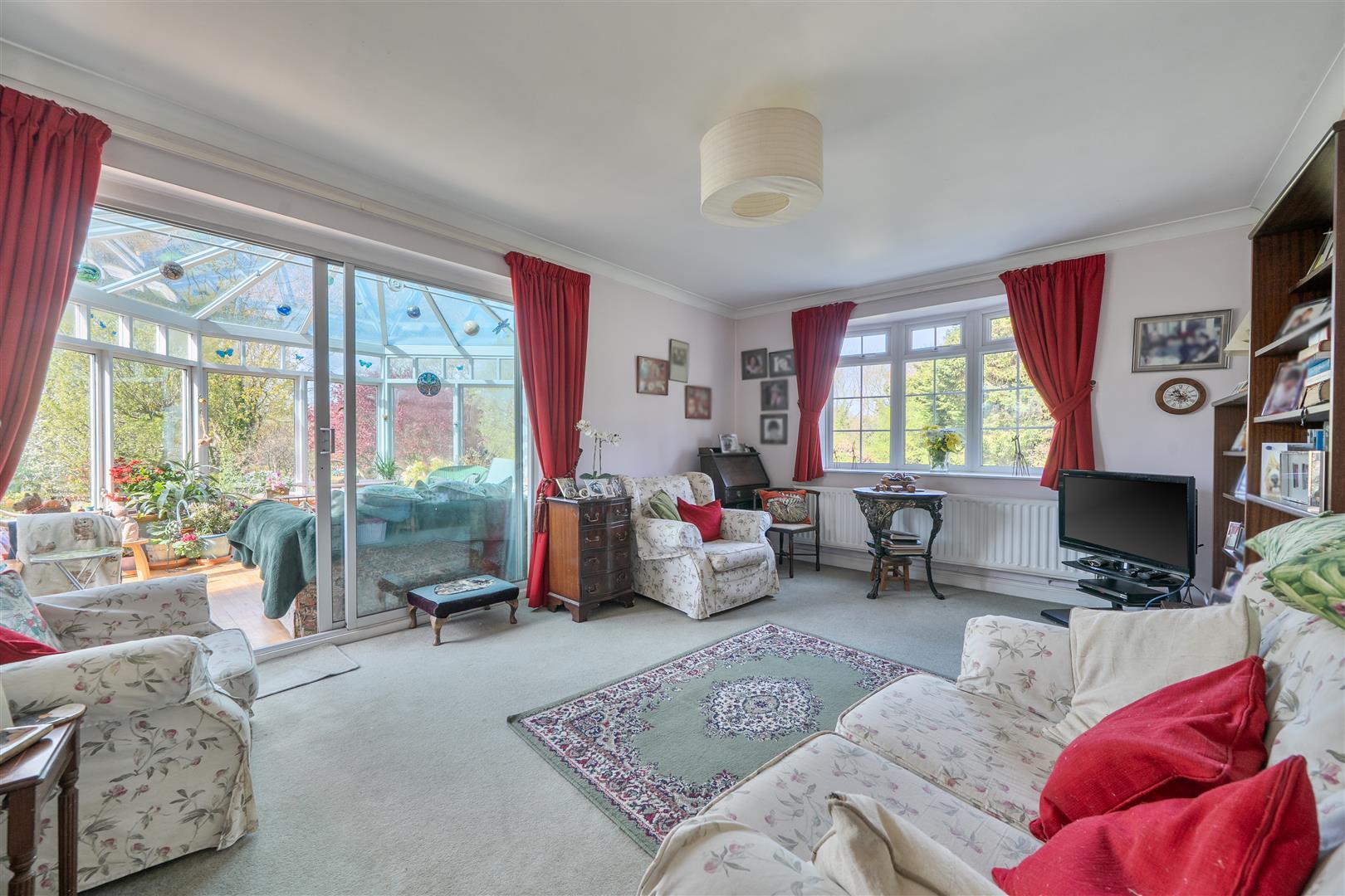 Property Image b5adbaa9-2dd2-4de5-8d01-f48b197ddf60