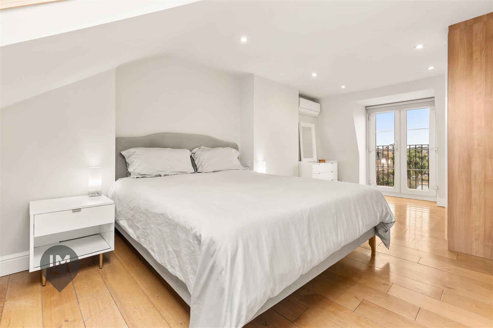 Property Image b5b62f0e-a028-414b-b68c-5bf39a8403ea