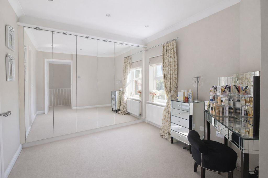 Property Image b5d441ad-c365-4b95-9a49-28fabd198e47