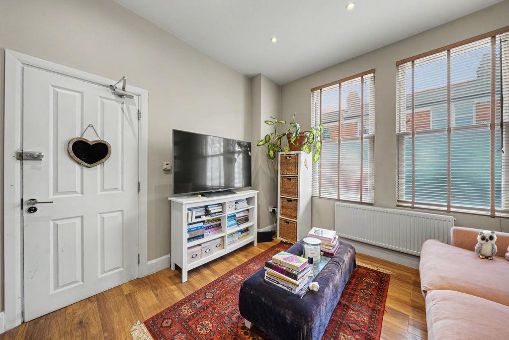 Property Image b5d48663-dd1f-456d-9269-c827cf45889b