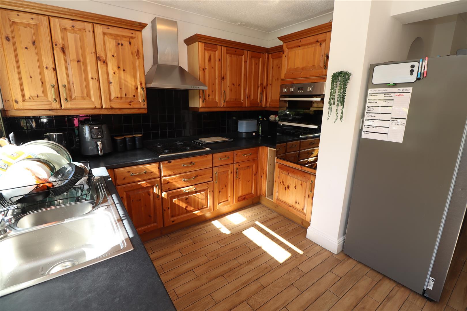 Property Image b5e7d129-7e87-4d3c-ad80-2bab6d0f23ec