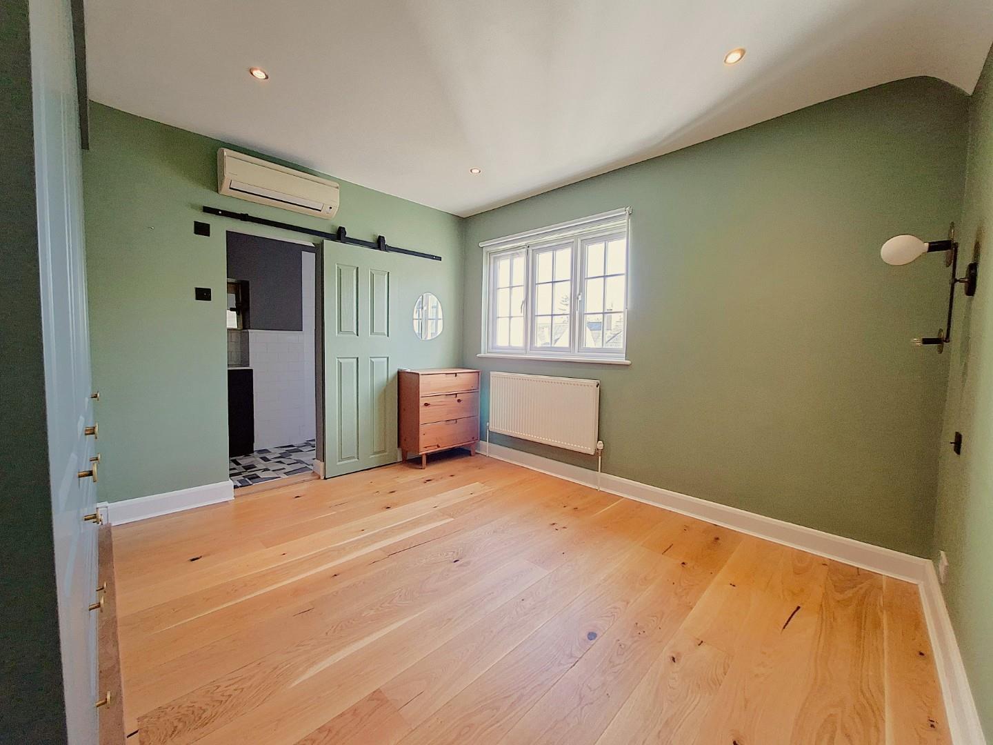 Property Image b5eda02b-0966-45dd-8f8b-e3142eb5ccbf