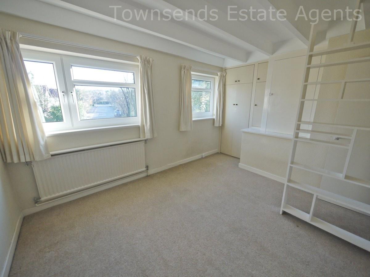 Property Image b5f8bfd1-f5f4-46ac-b481-b7c3b06031db