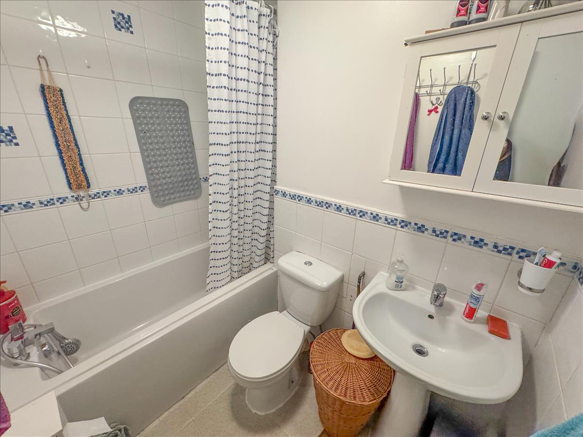 Property Image b5fa5602-8fbe-4a3c-944f-8a5833c3ed7f