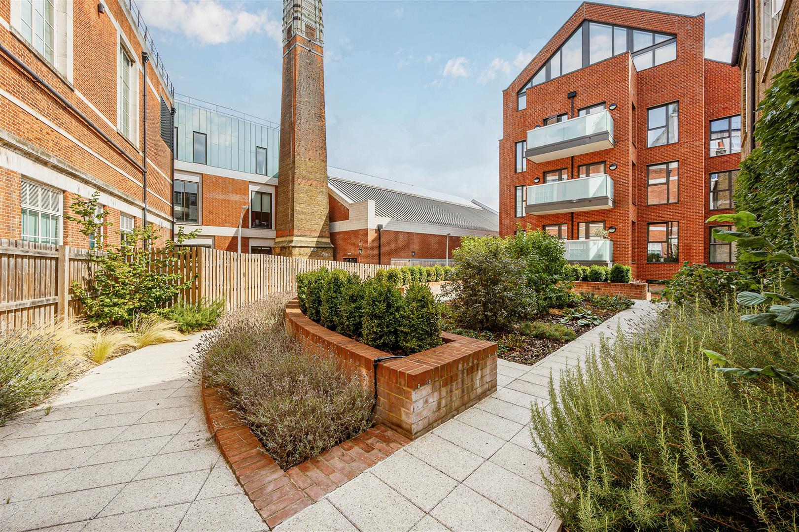 Property Image b5fcb23c-4f3b-44b3-b6ae-a49ae9d66335