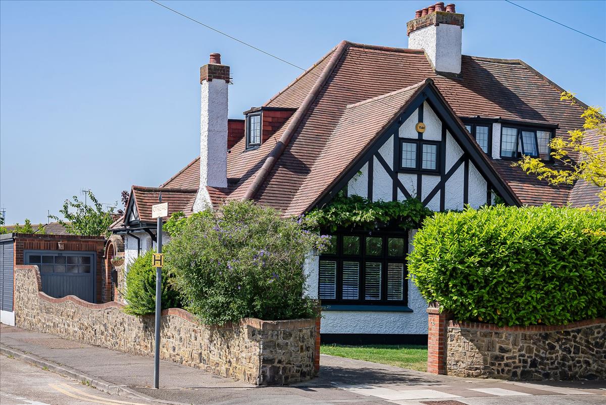 Property Image b60a9476-8142-4c3b-87b2-18ea597e21de