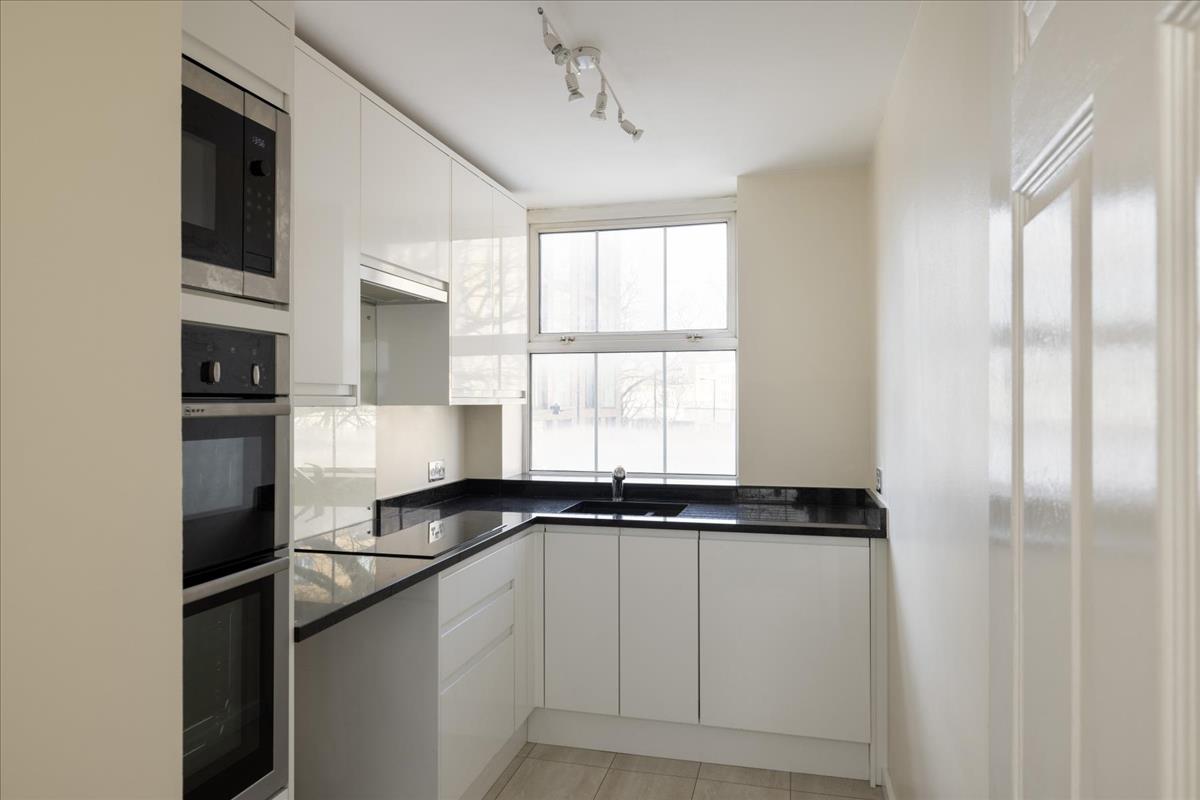 Property Image b6158625-1fd3-4236-9b82-fd31053f7152
