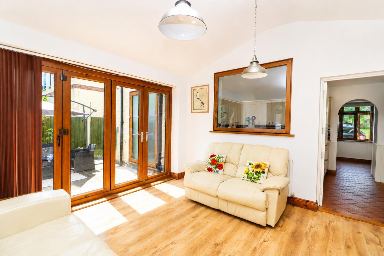 Property Image b617d529-2435-469f-8e5d-e1eb696a59b3