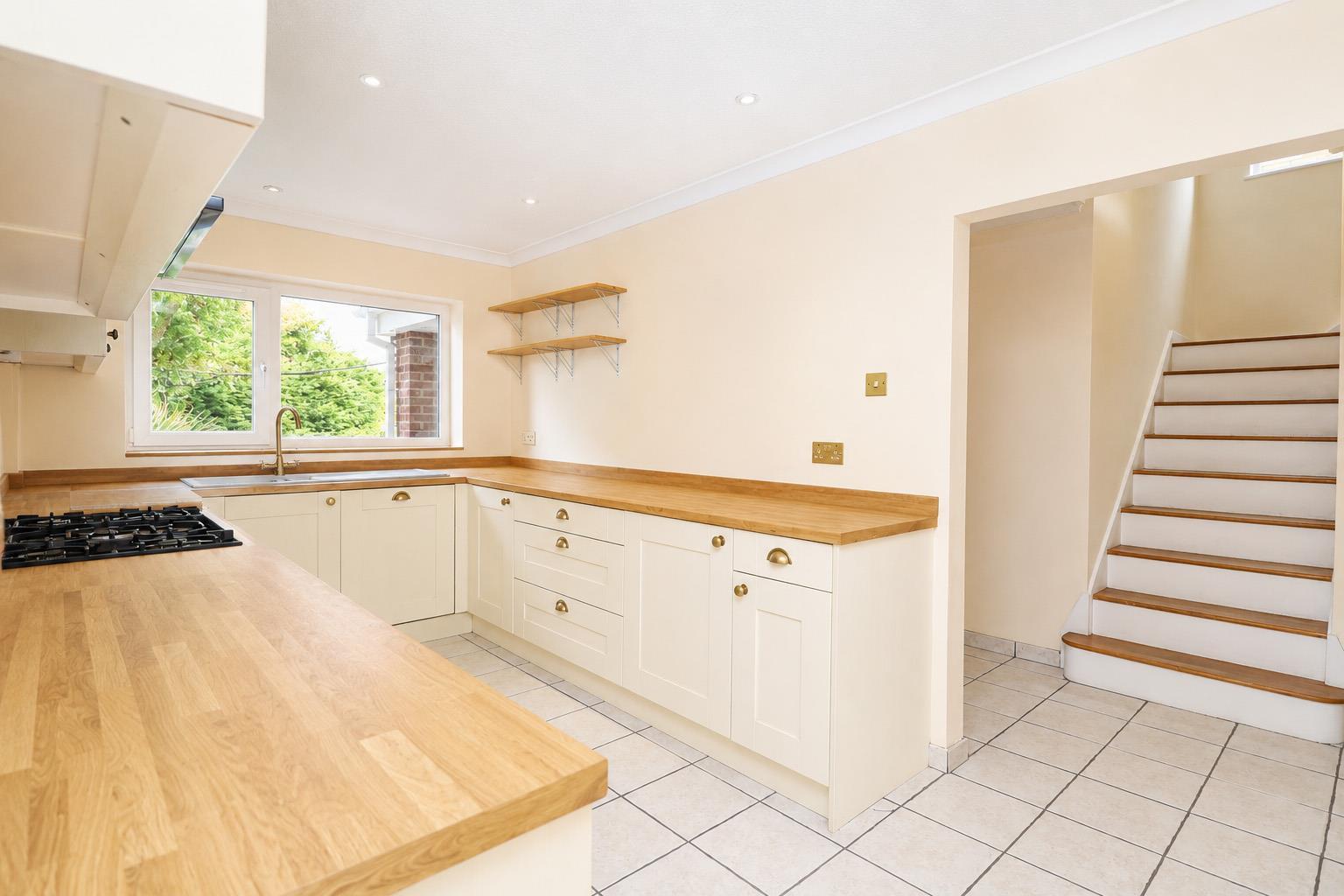 Property Image b62cea01-104a-49c9-ba45-28fe6bd508ae