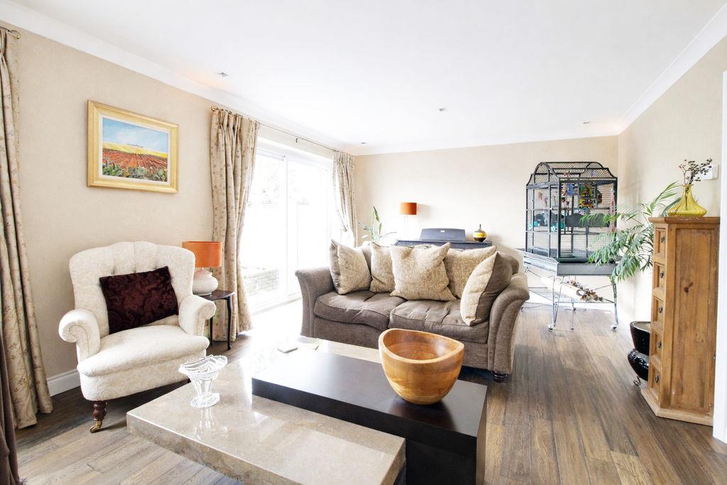 Property Image b62eb2c5-0abb-4338-b6ed-1b0870f195f9