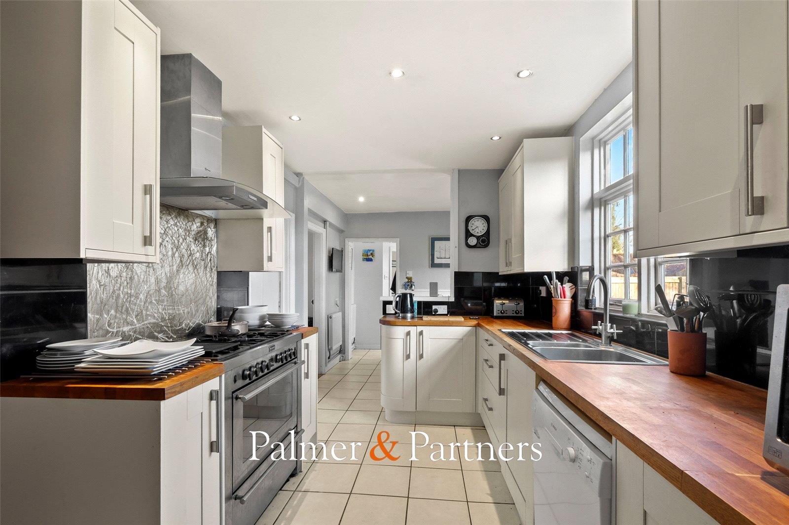 Property Image b632dd37-f06e-471c-8760-38d58b1993ba