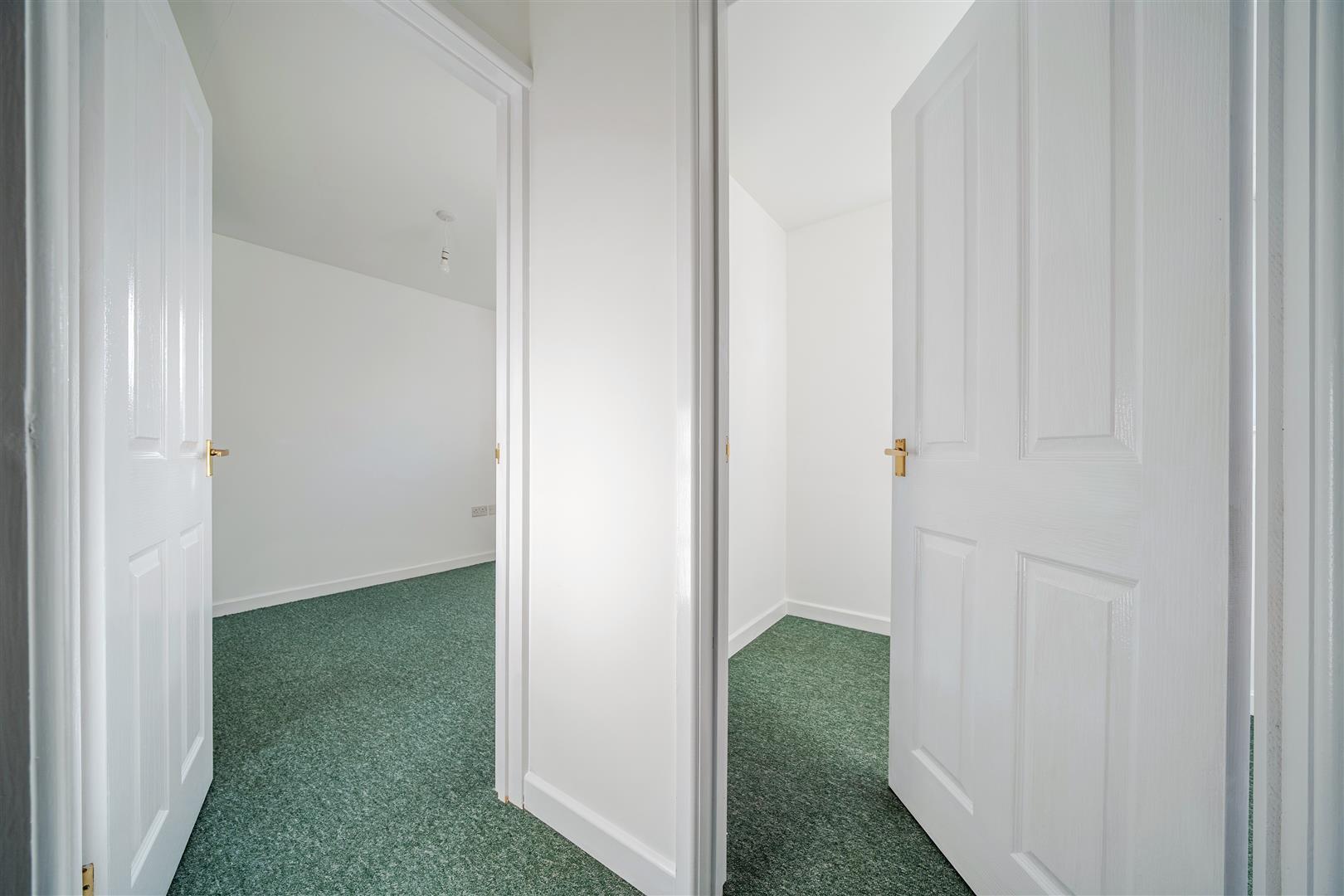 Property Image b634c490-d8b5-4927-9011-3e245f9e87e1