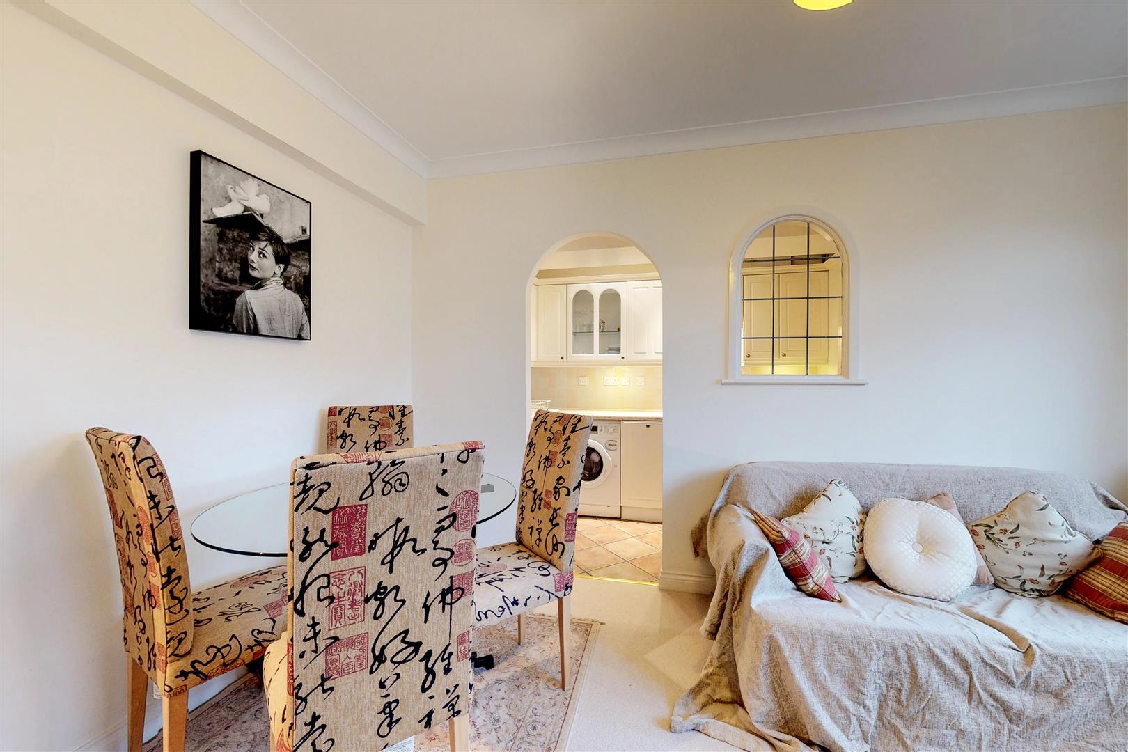 Property Image b640eba3-a1e2-494e-965f-eed8861661af