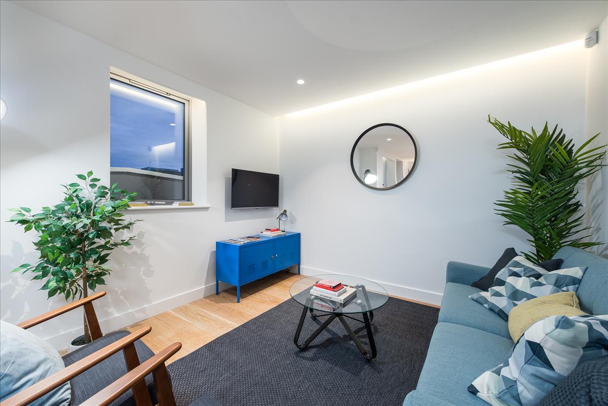 Property Image b6442808-d7d9-4e95-9061-1f07cd3ad716