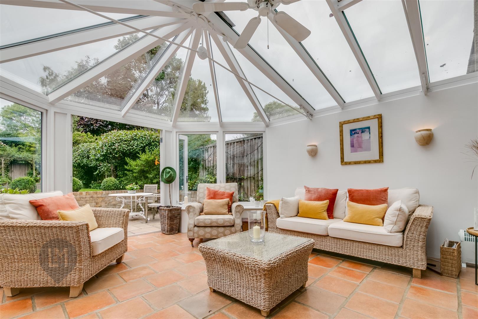 Property Image b6452a6d-fa90-4e74-9e15-e170cd5df7cb
