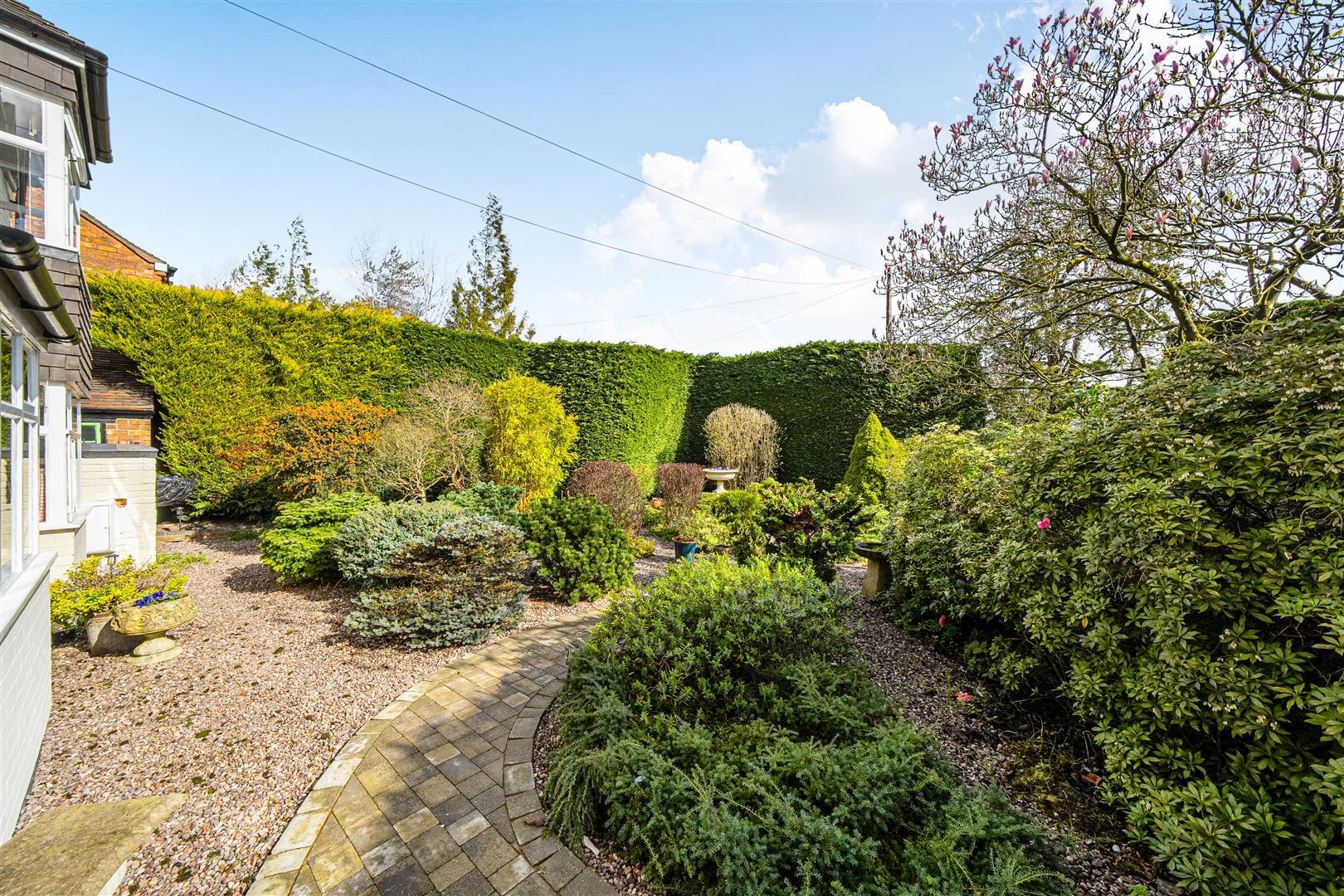 Property Image b647cefa-1915-45e6-845c-41df53b3660b