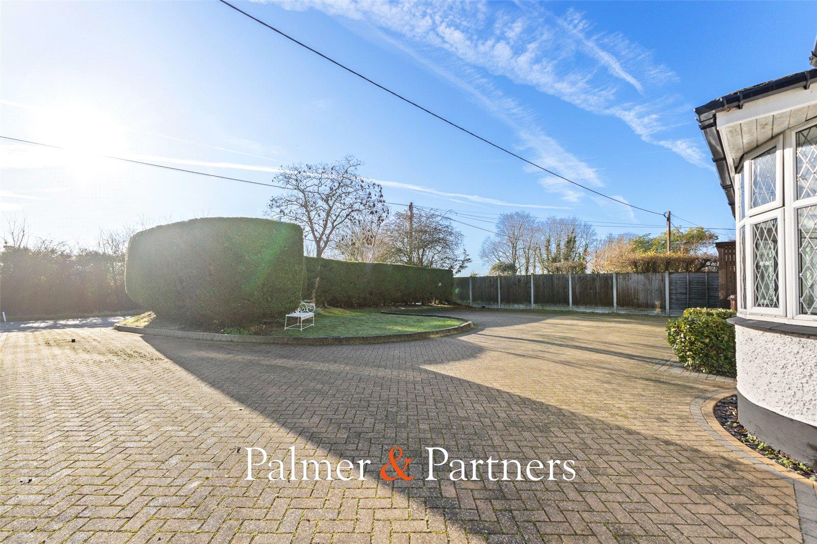 Property Image b64f3b84-89c8-4c9f-8f96-cf5e3718d78e