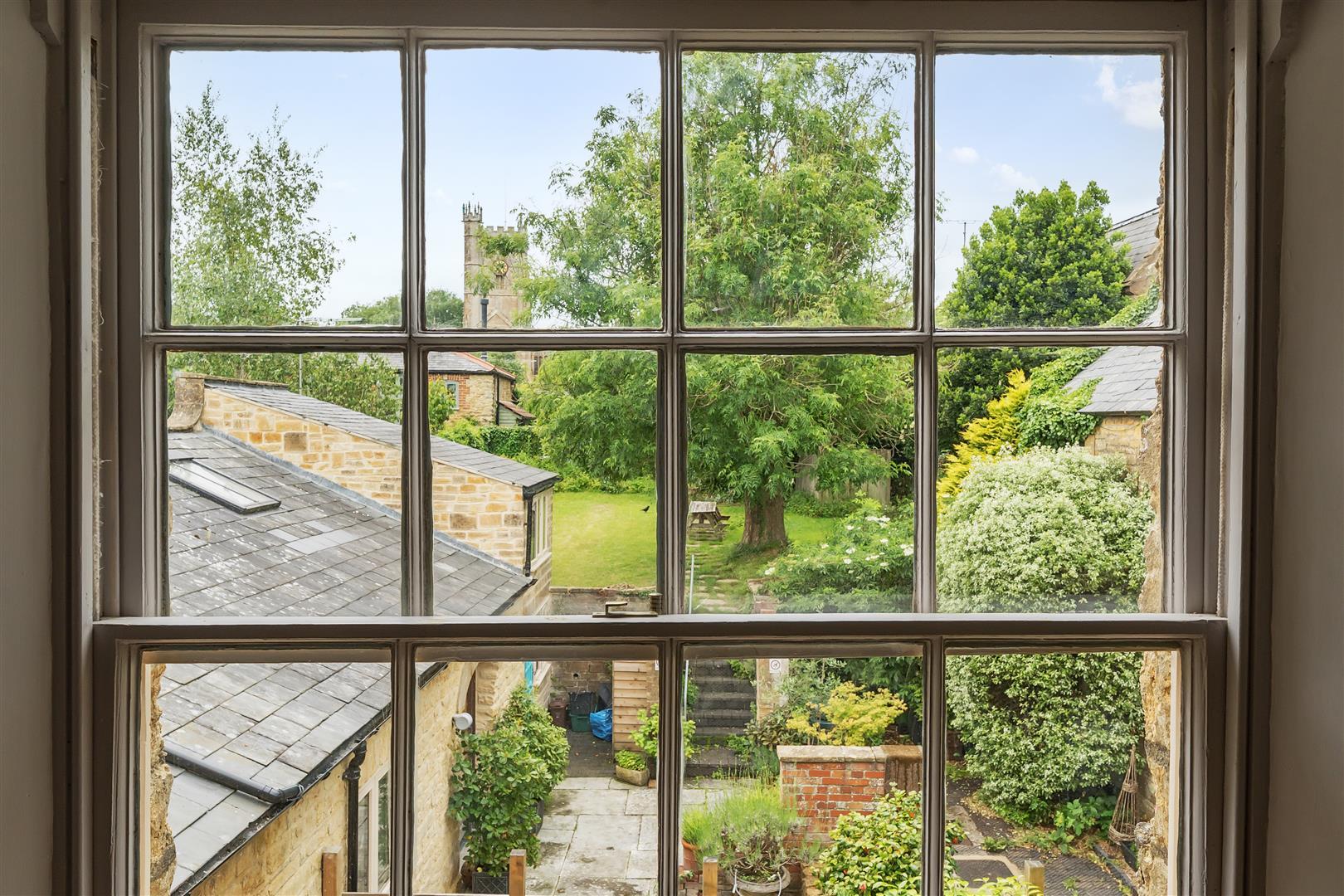 Property Image b6563216-9b61-4544-bb1e-4d4f8e406055