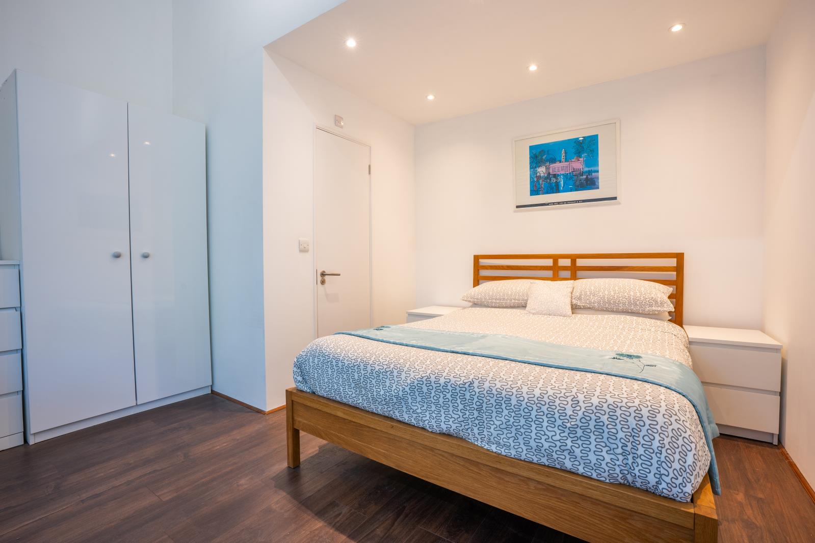 Property Image b658386e-67bf-4dfc-bcb1-7bcd2f92c39f