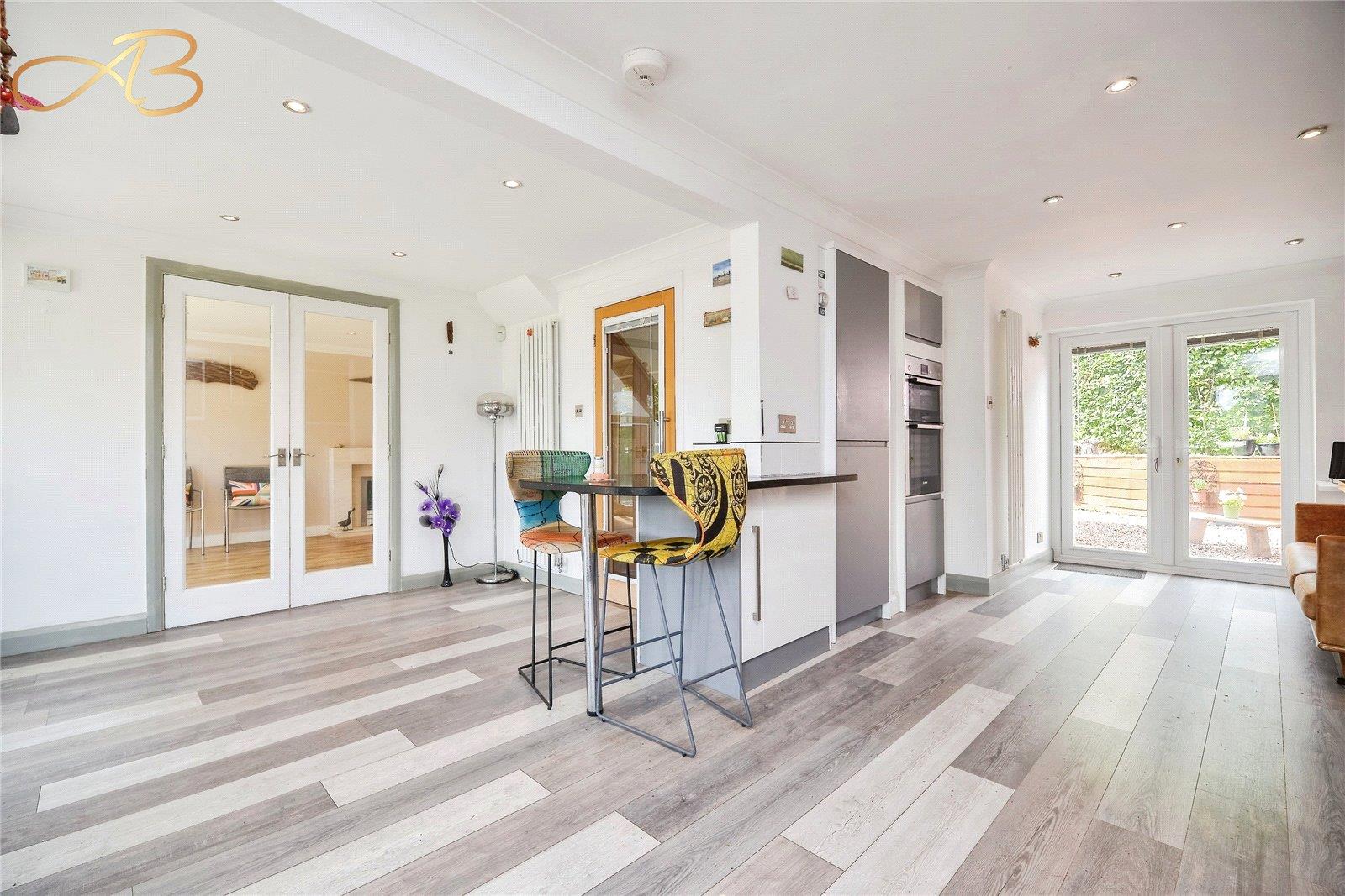 Property Image b6603257-eda9-4e4e-be7c-6a791a4711d7