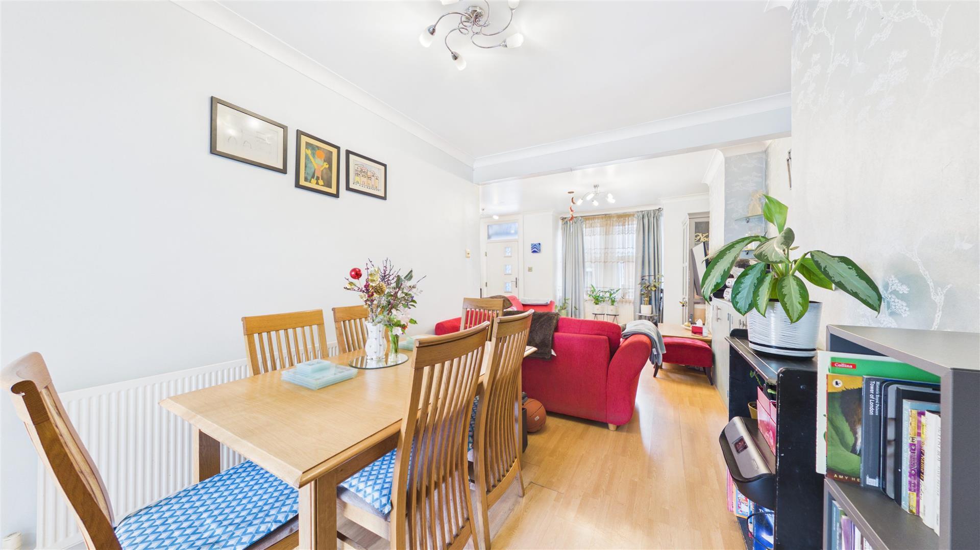 Property Image b66d2aa7-5fda-4b4c-bfe9-6623e238e784