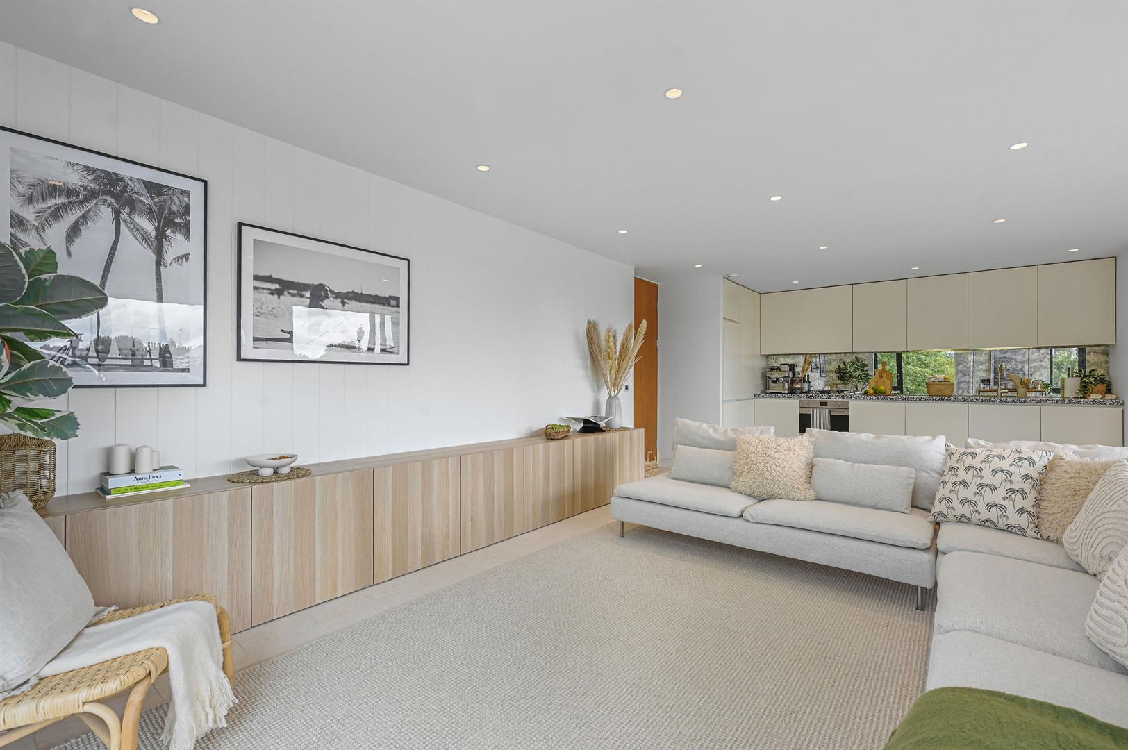 Property Image b6700099-fe9a-49e5-81ad-82445109d6f6