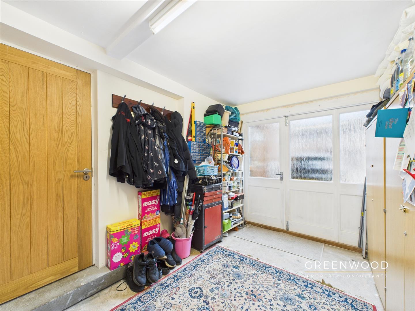 Property Imageb670c51a-b63f-408b-9977-99650502bba7