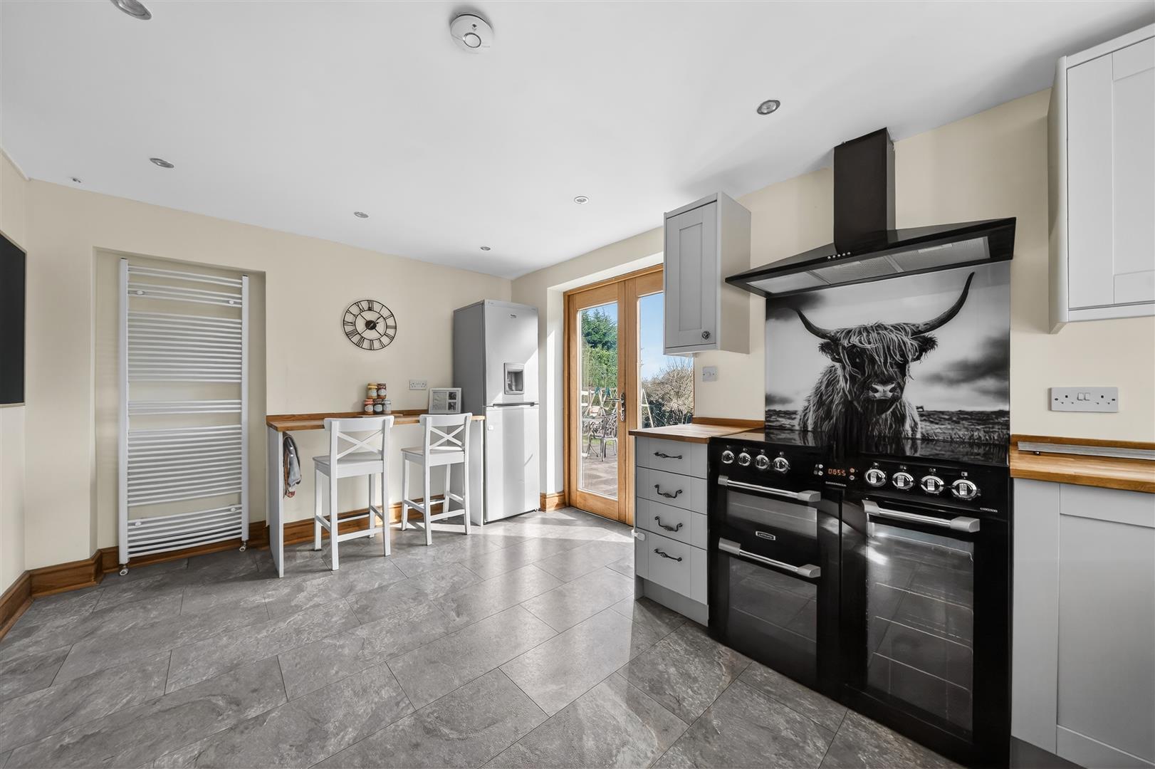 Property Image b674df69-2ffe-414c-b514-26d94424dd09