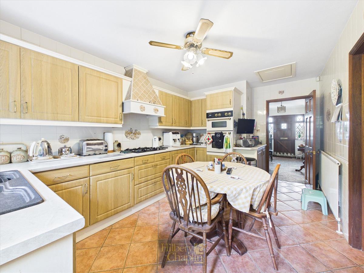 Property Image b6767264-f22a-48aa-ba87-beb58bfc7c05