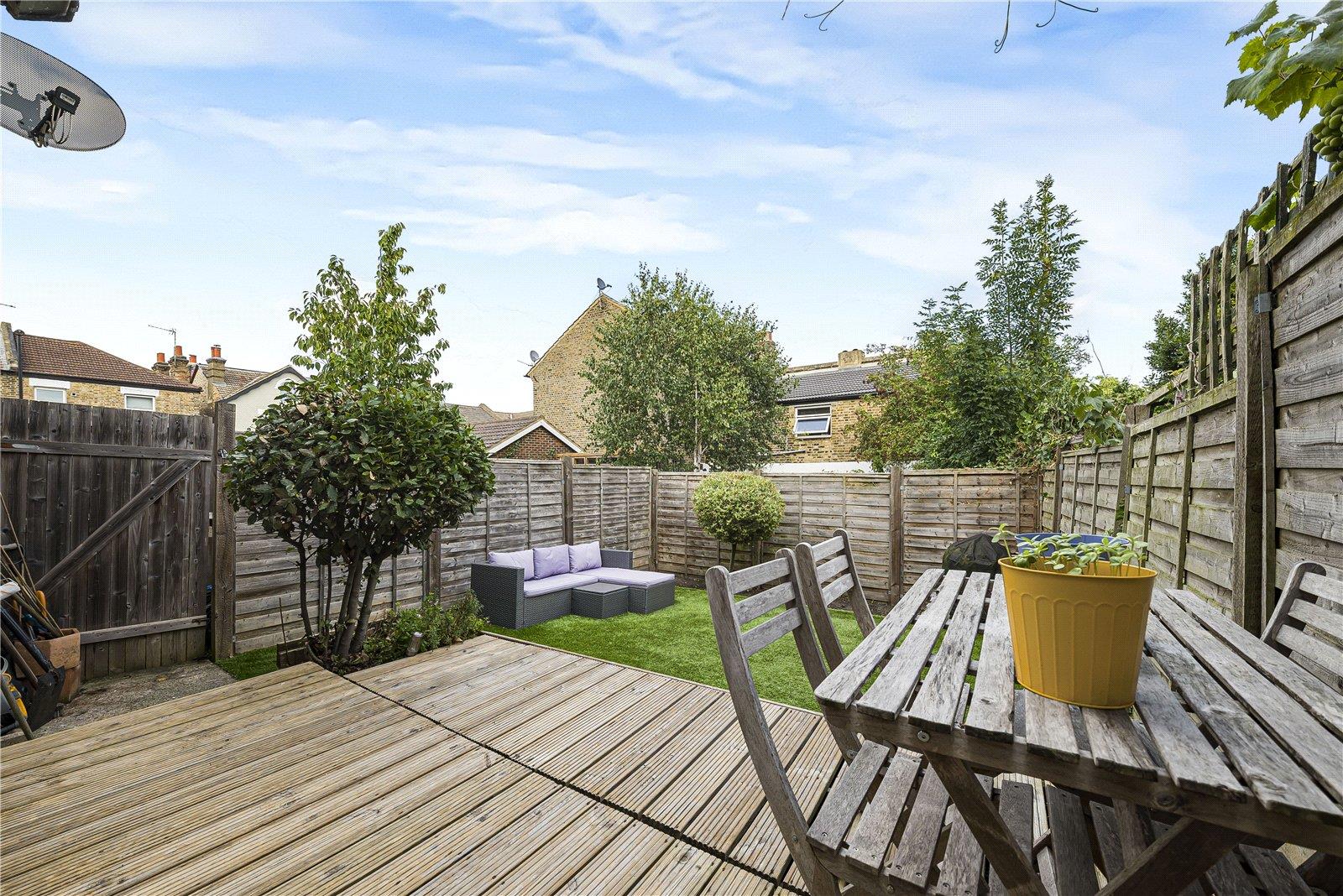 Property Image b67d12dd-5ef3-4446-afd8-f92b7f573511
