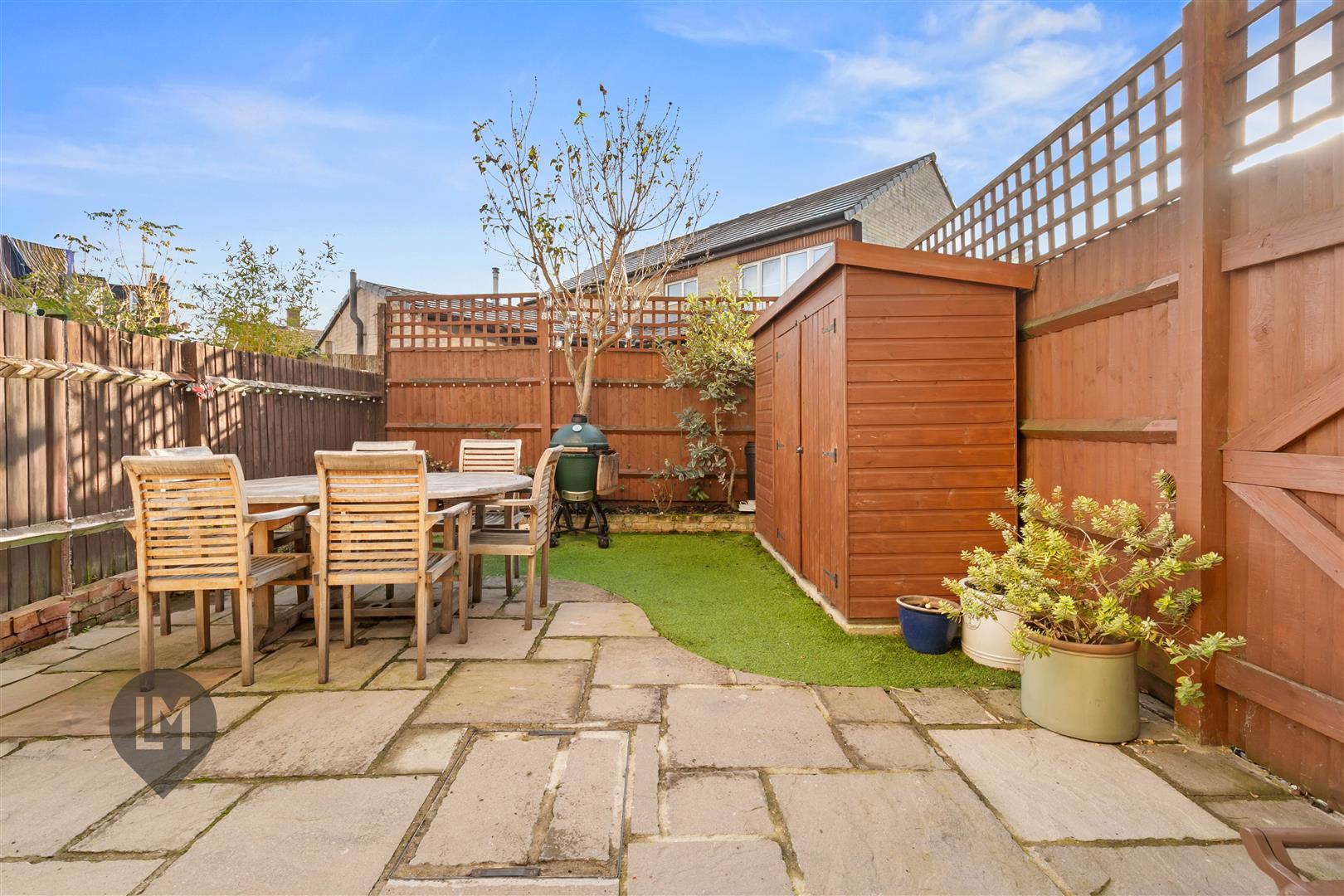 Property Image b67dcd5f-1c87-42e2-8965-fe85281f61e4