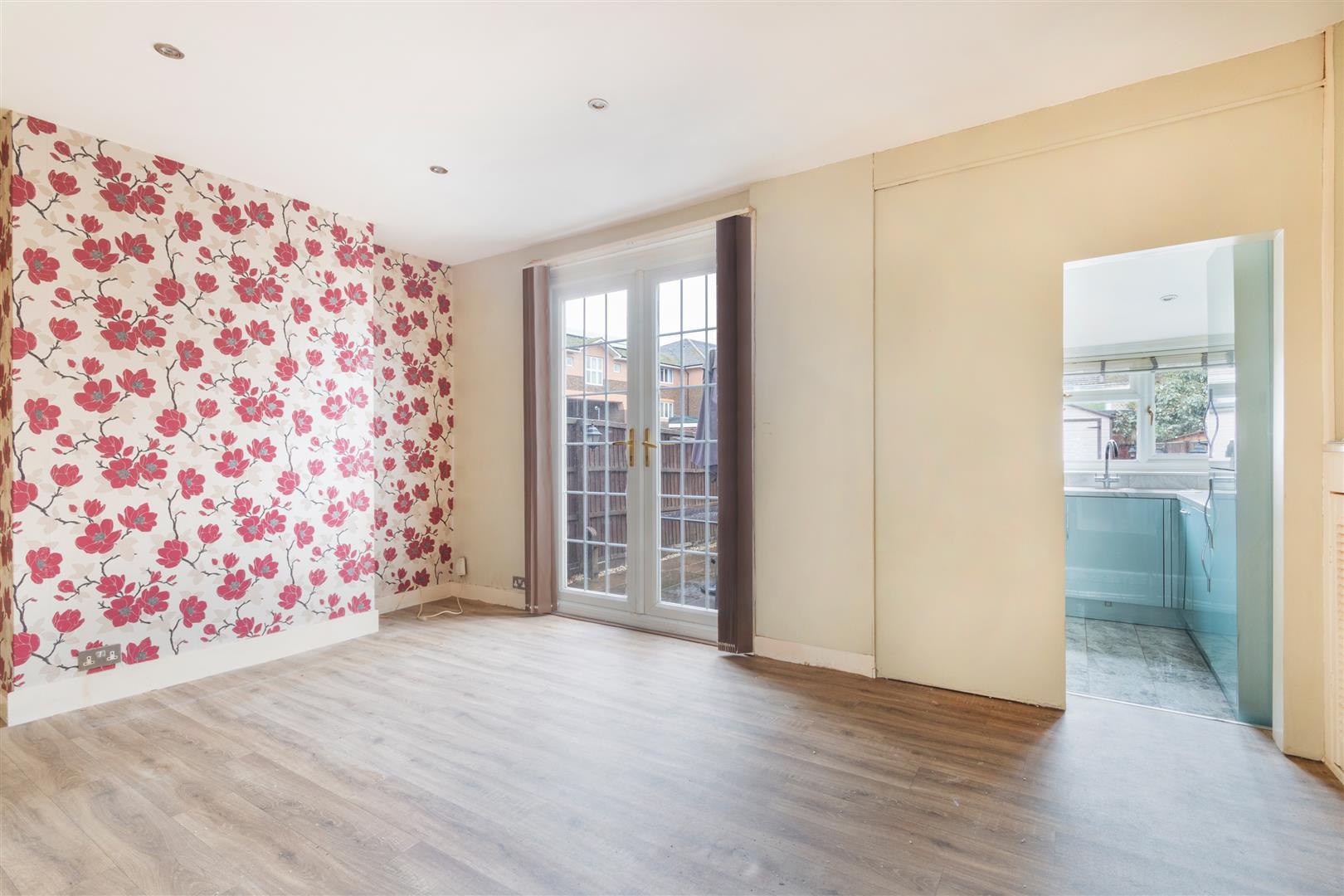 Property Image b6858184-2898-4d16-b980-dcdebf319aa3