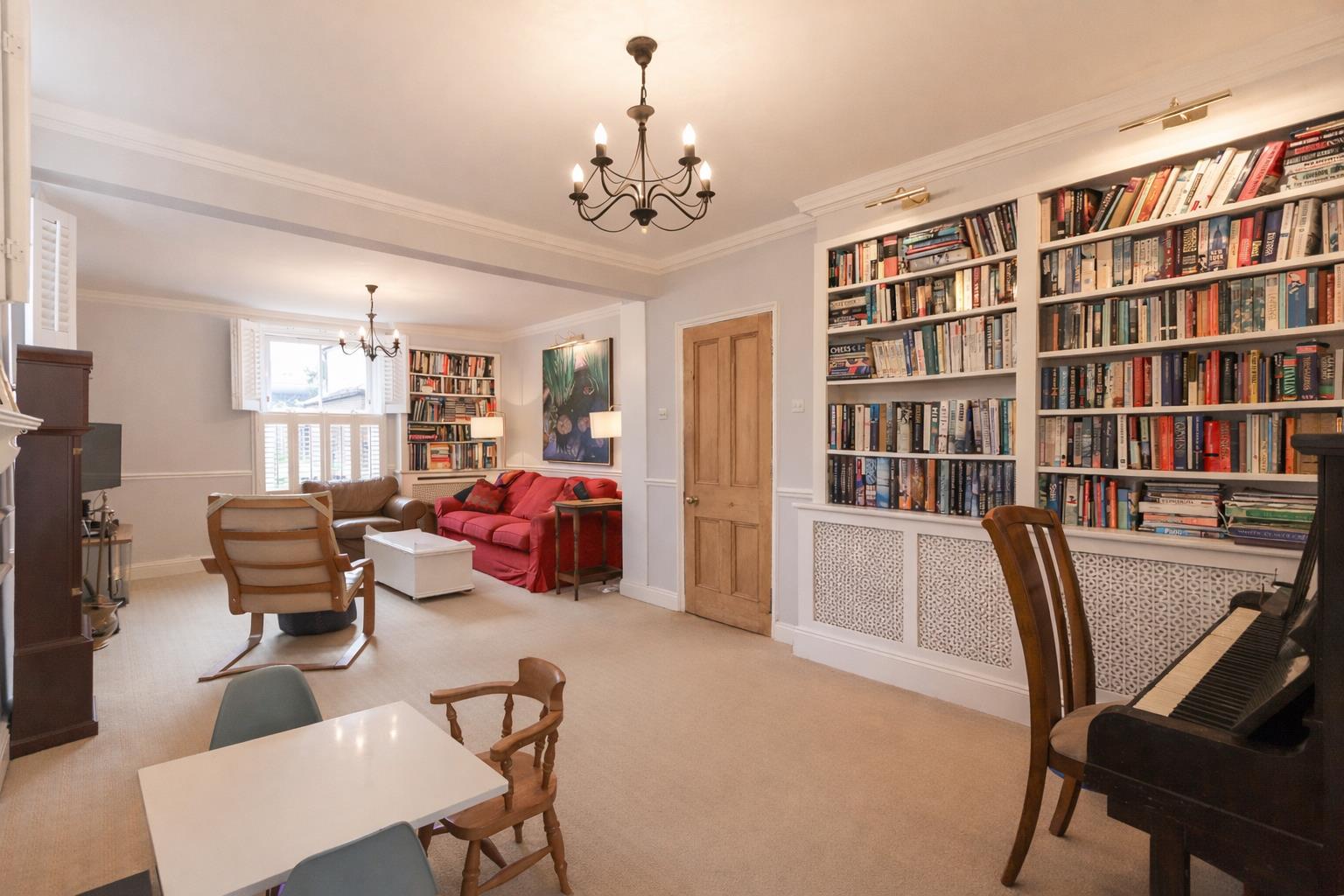 Property Image b68b5ca4-f30c-4b33-8ecc-7a00bf86c0bf