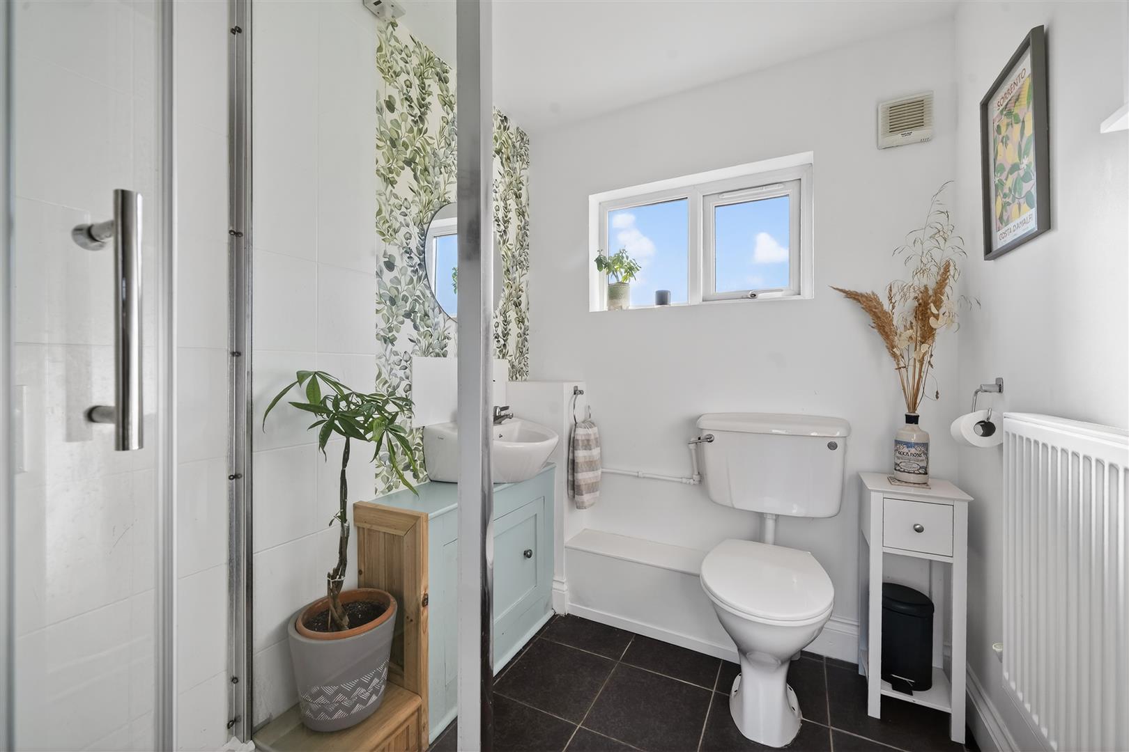 Property Image b68f2283-8c97-437a-bfdc-43b78f5169d3