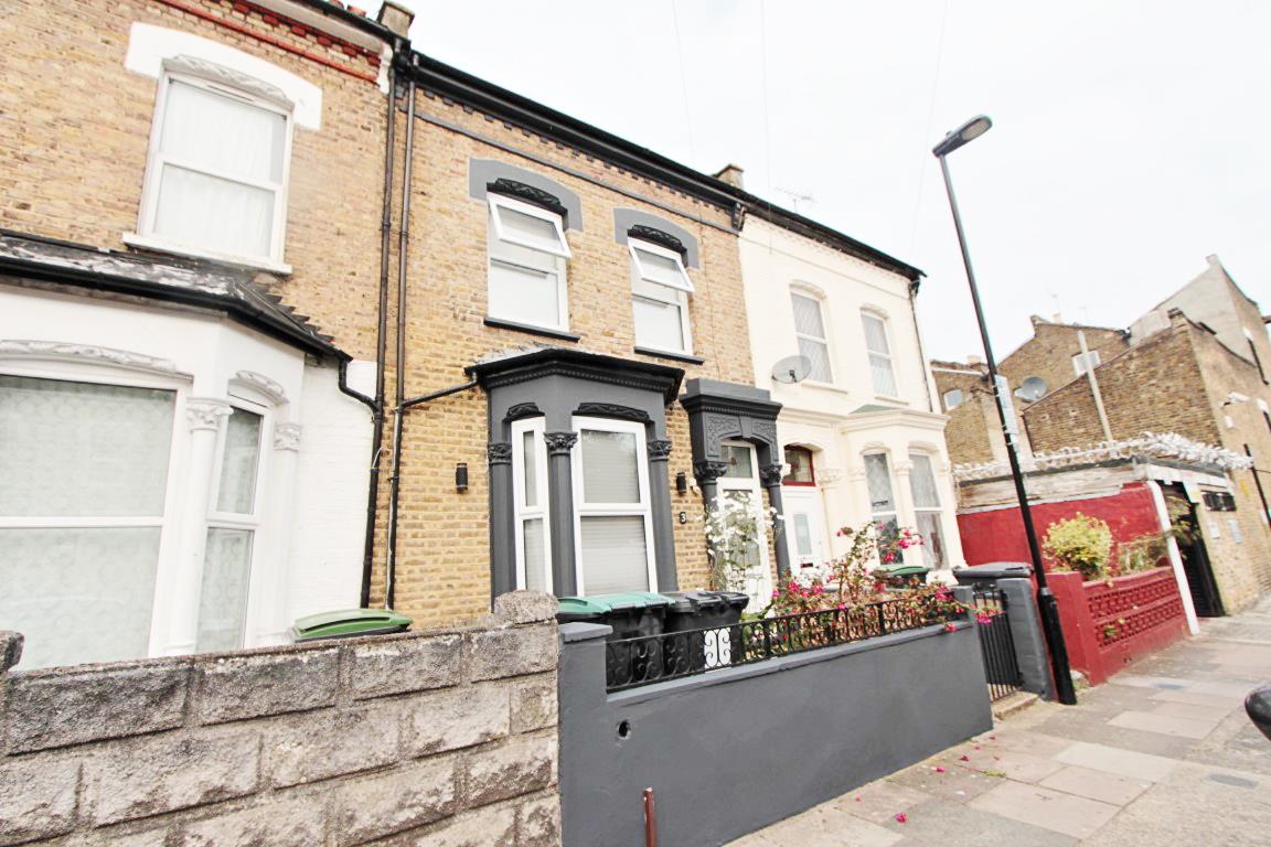 Property Image b69b6ea7-49f8-47c3-aa99-731eb7632c23