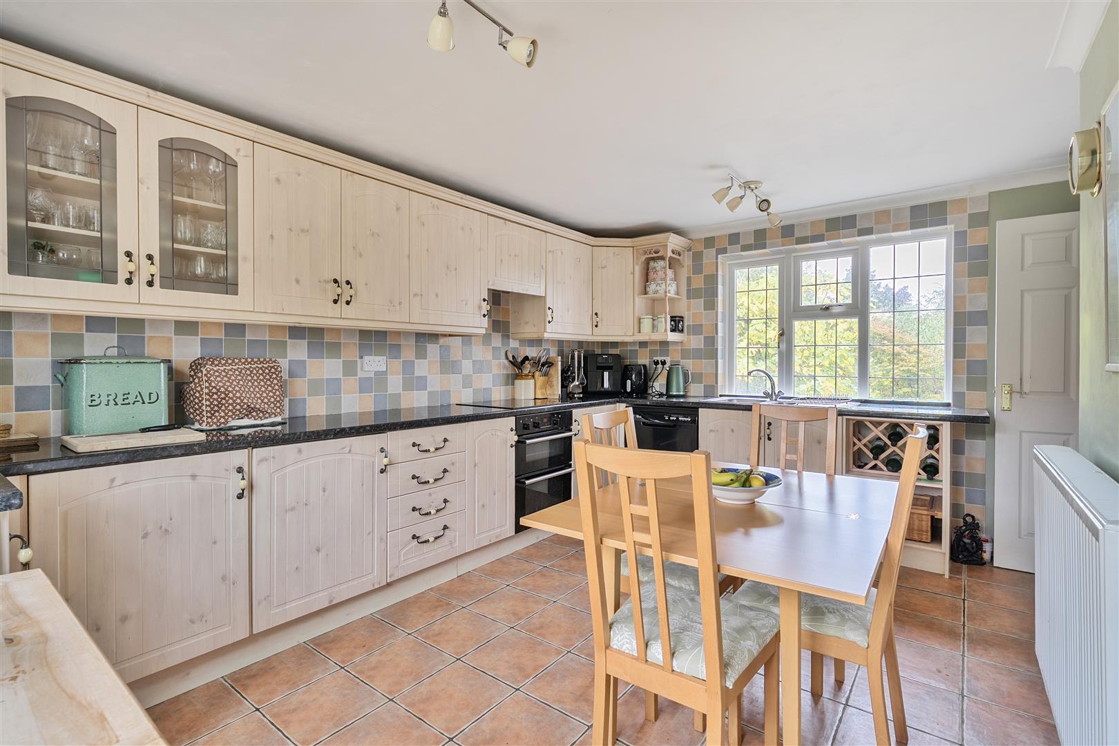 Property Image b6a06a5d-3e96-4591-a079-eb445fd7af9c