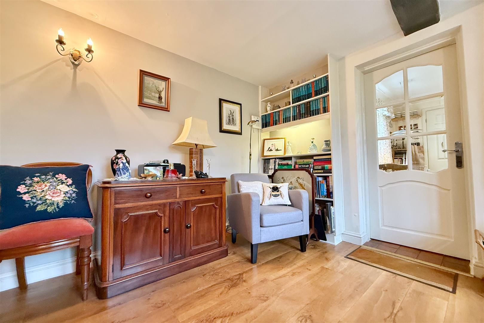 Property Image b6ab1789-4b2f-401c-8243-9b6f9a9a9da9