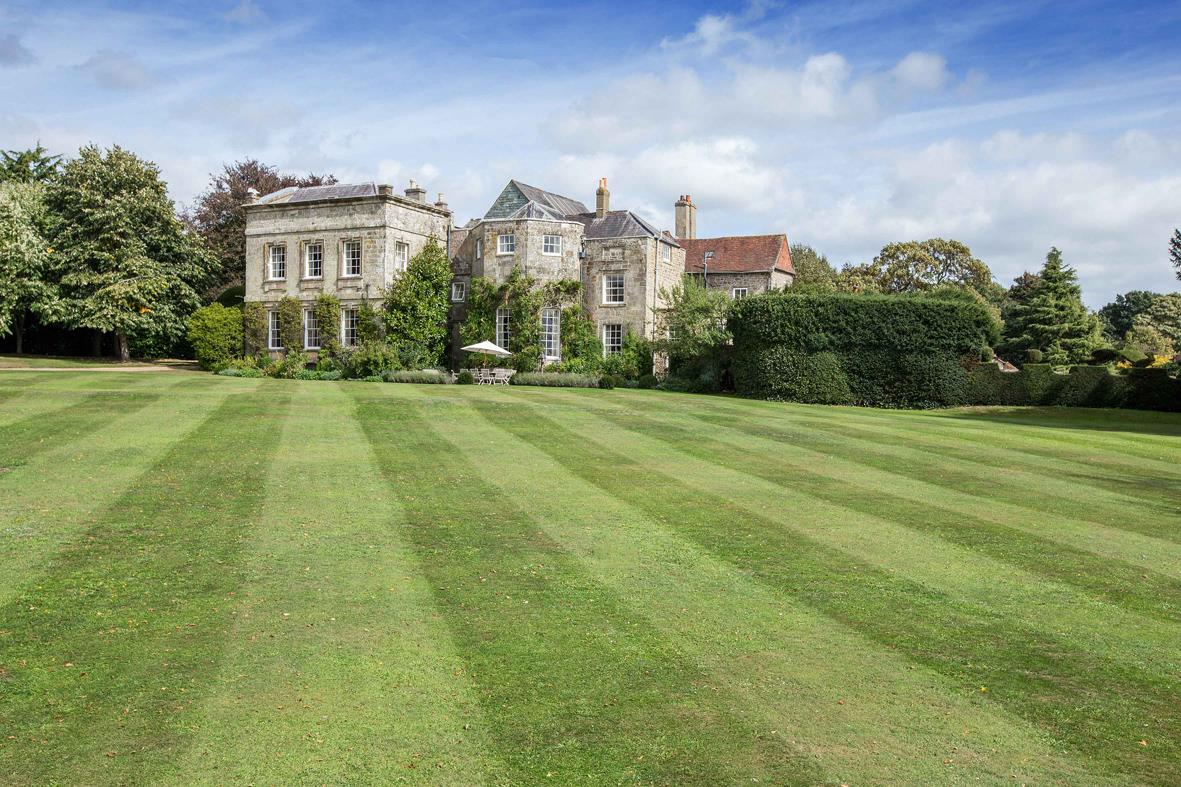 Property Image b6b1f6b9-dea9-4f4e-92e1-a6cf2fd13a6f