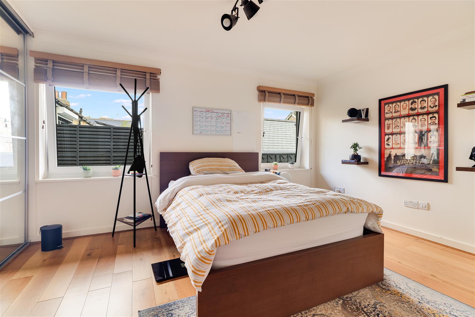 Property Image b6b7daf5-420e-4d64-bfd1-c5b0fb62ec32