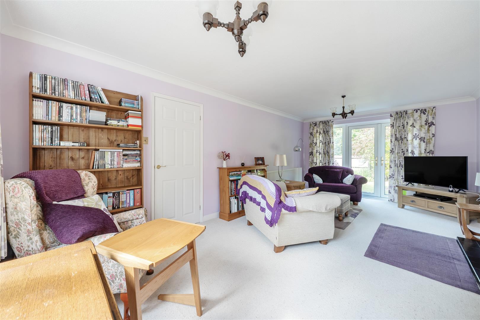 Property Image b6b91b74-3f3b-40db-a719-1e50ec44634a