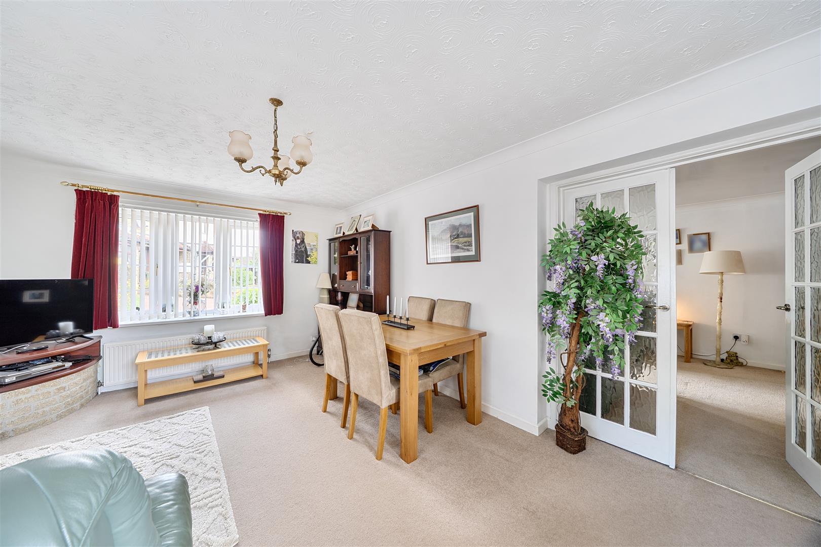 Property Image b6b942a2-6fb5-4c97-a84c-ea80943f7029