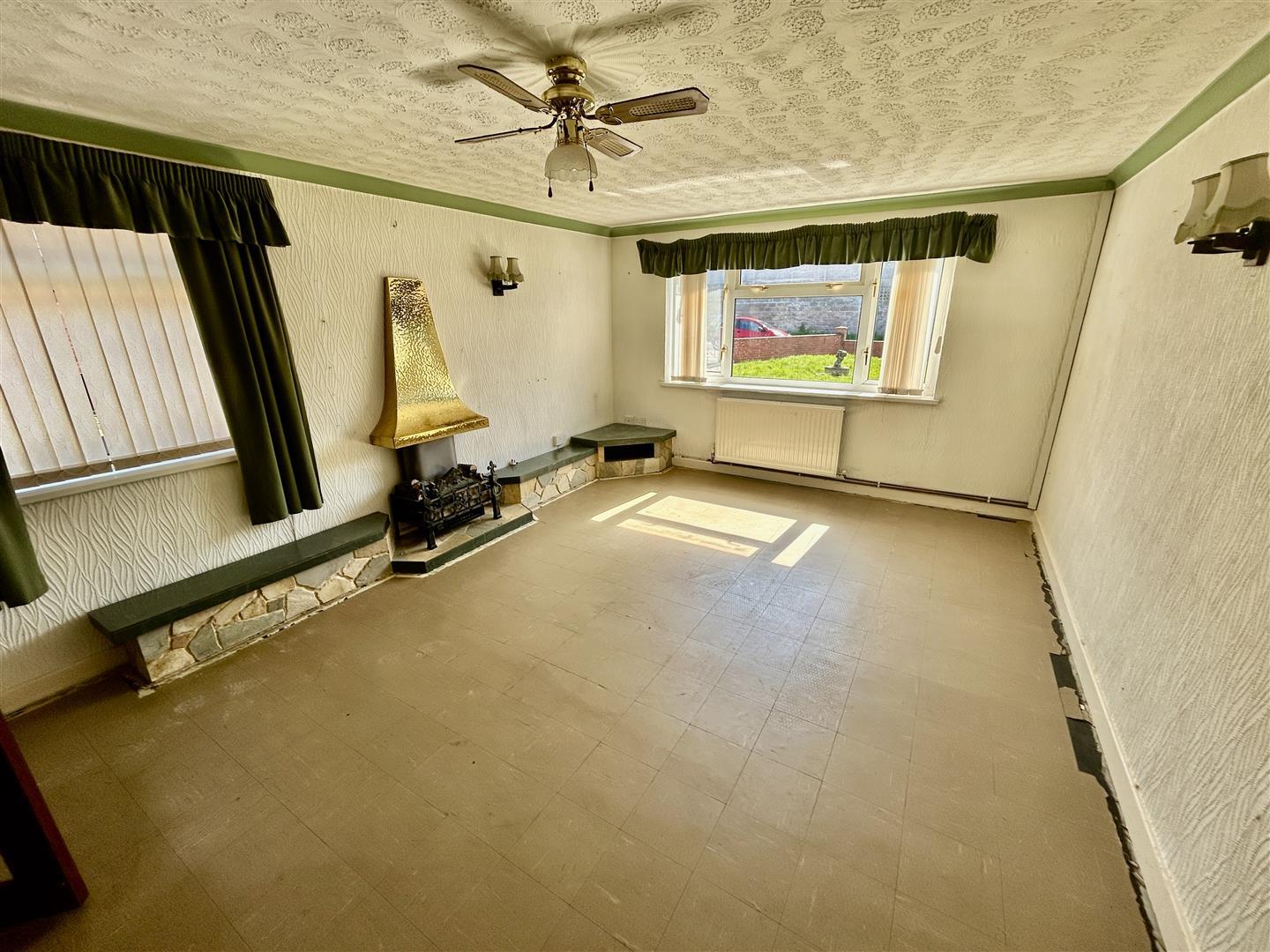 Property Image b6bb9362-ea5a-42af-b55d-492a3ae1d1f7