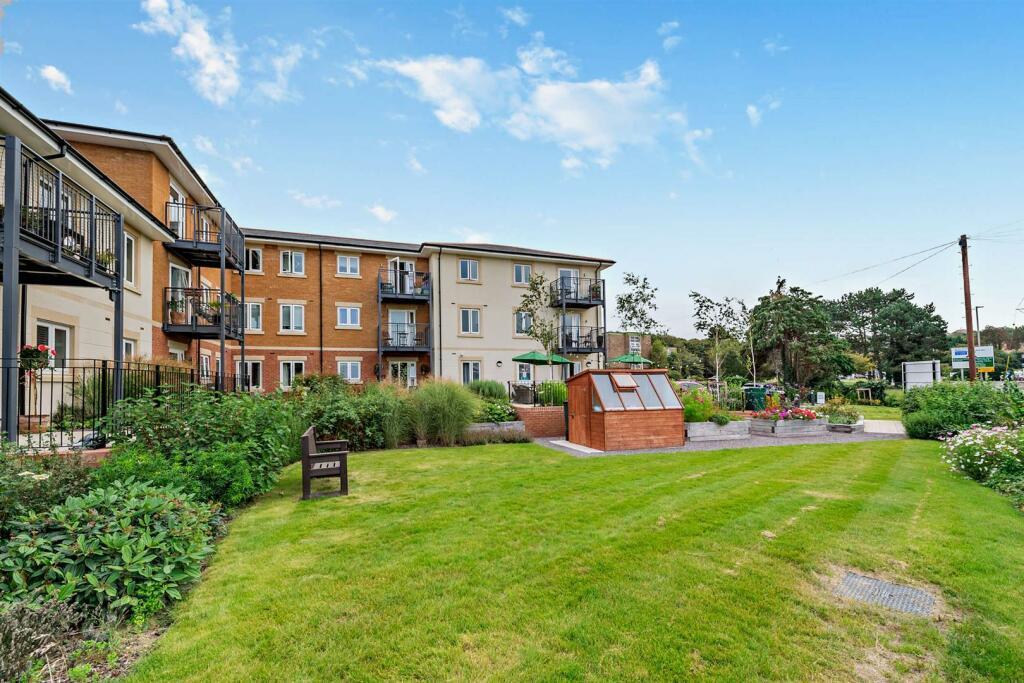 Property Image b6c1d9b3-3c86-4047-9b2e-ef6dda2c0eb8