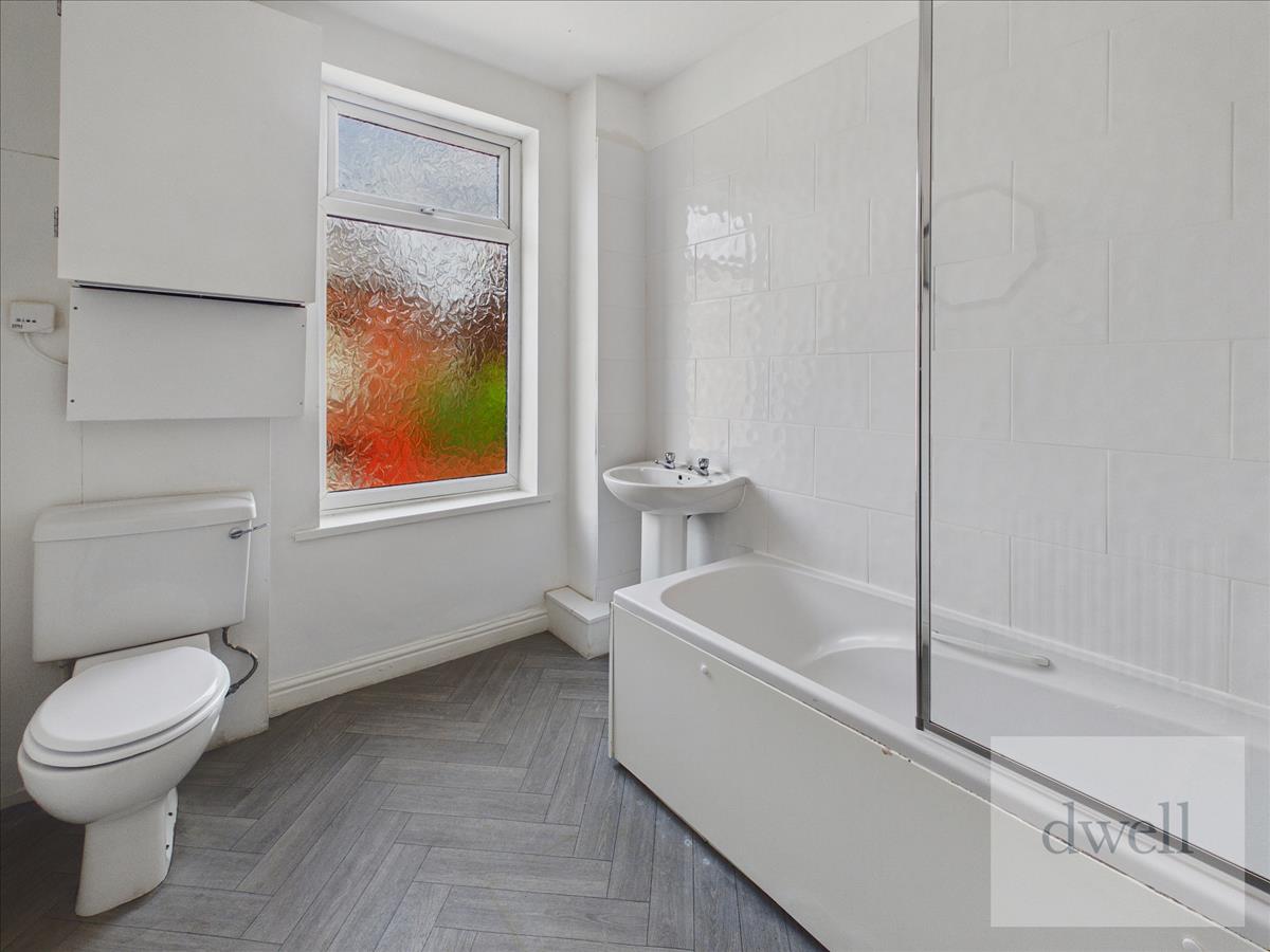 Property Image b6d837ad-6e23-4b37-86c8-a5304310a1b9
