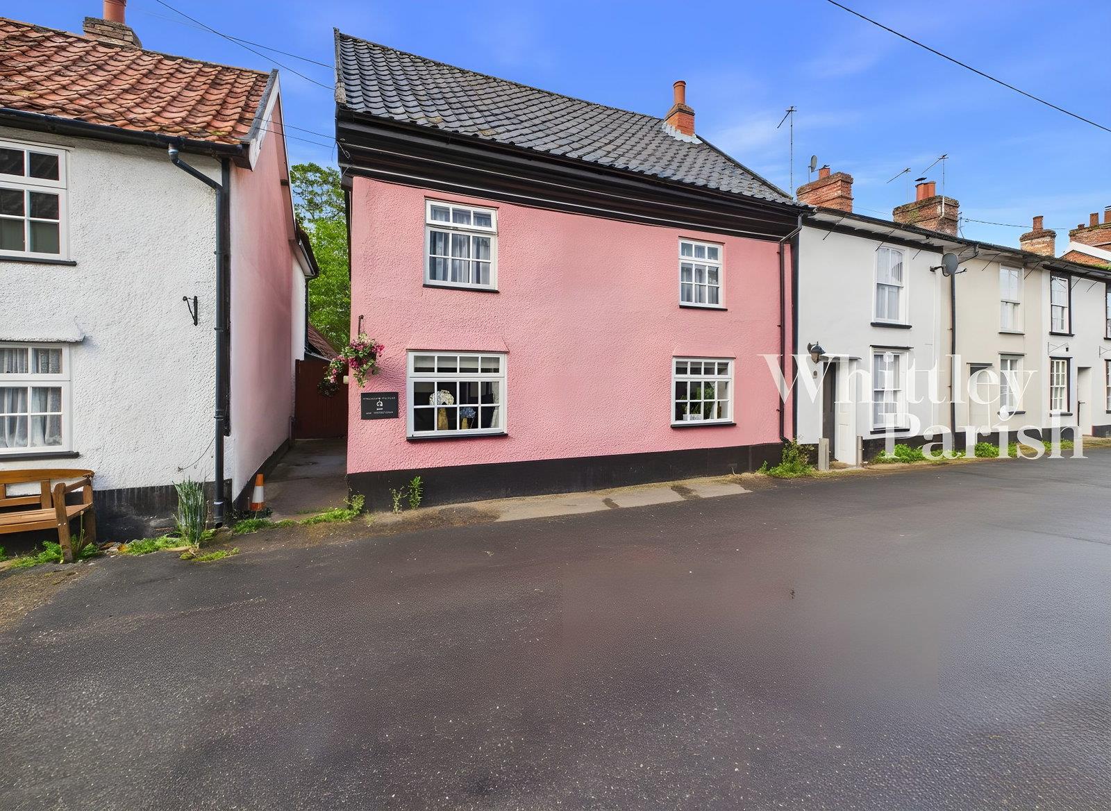 Property Image b6d8f8cf-9720-47a6-ad0d-a8738bef3bcc