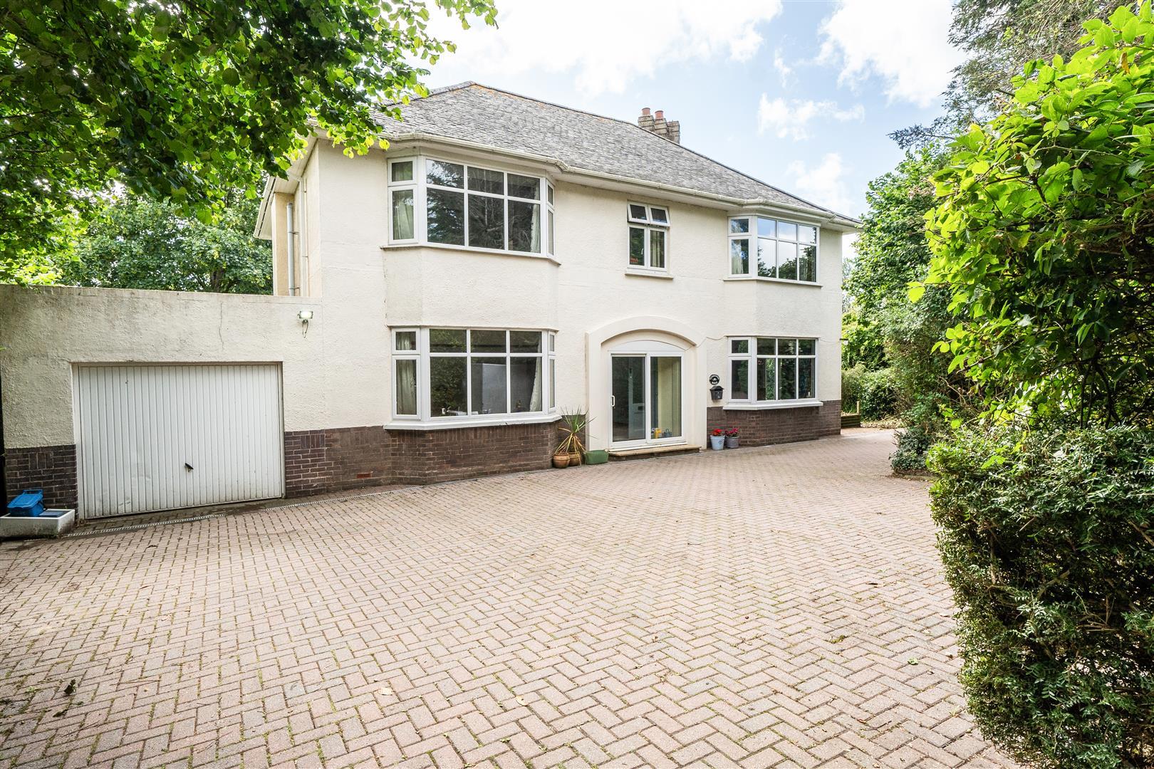 Property Image b6da8f09-8395-471c-be22-45c3e4dc431f