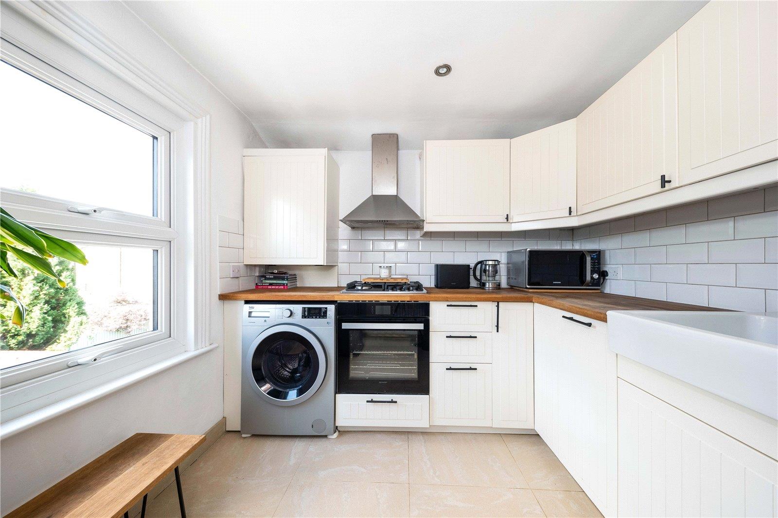 Property Image b6e5b7d6-00ca-4c79-994f-42619a907dd7