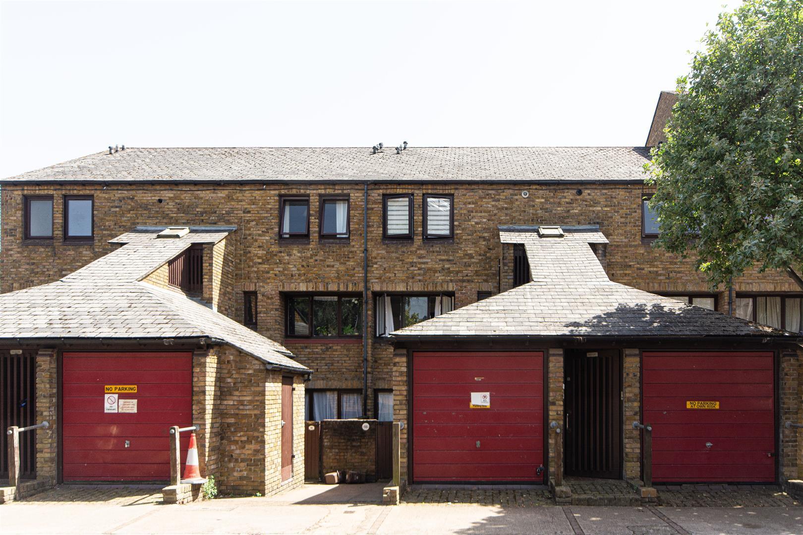 Property Image b6e95bbb-f8a9-4da0-a8ca-427bbb1d44a4