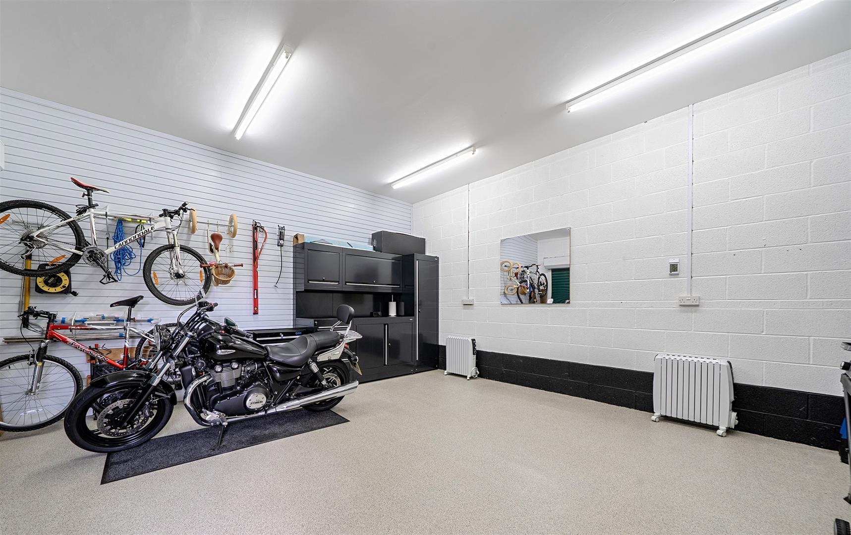 Property Image b6edeae2-cf8e-4fd6-bb11-2895b497464f